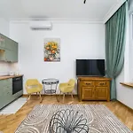 Vintage Kalwaryjska Apartment